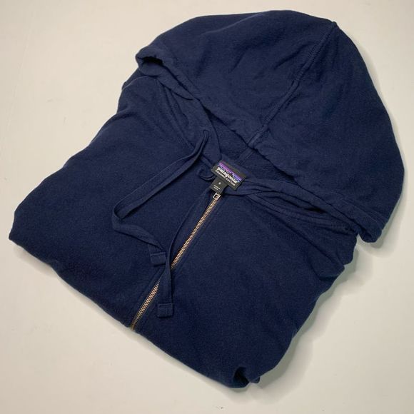 Patagonia Other - Patagonia Long Sleeve Hoodie Size S
